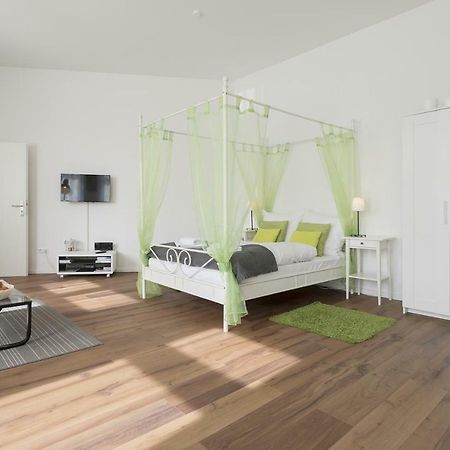 Studio Apartment Niemetzstr 51 Berlin Exterior photo